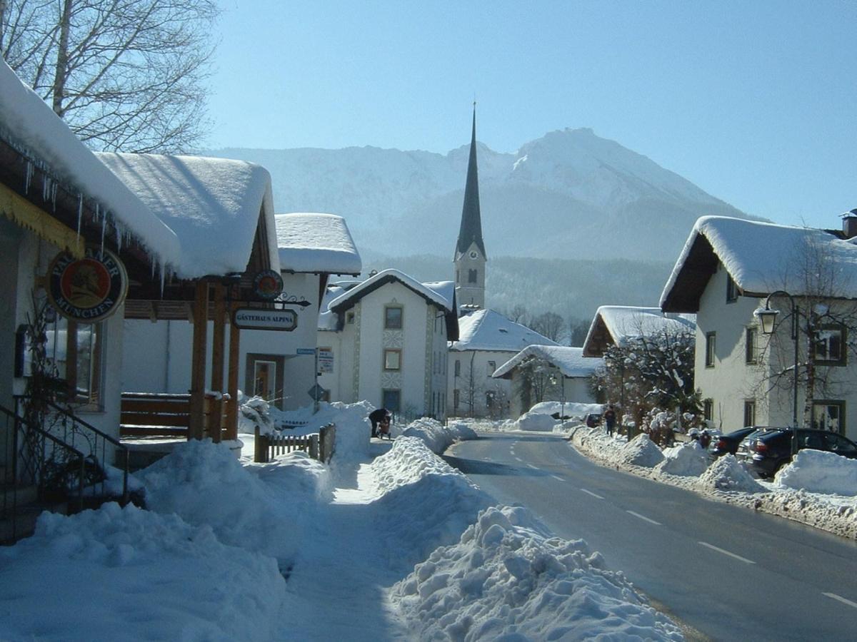 Gaestehaus Alpin - Inkl. Chiemgau-Karte Bergen  Bagian luar foto